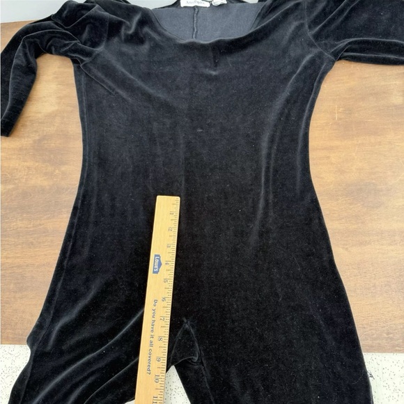 Vintage Ann Taylor Black Velvet Catsuit Bodysuit One Piece Long Sleeve Medium - Picture 9 of 12